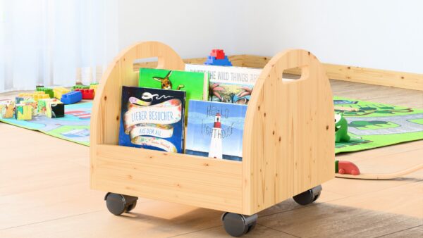 Bücherkiste für Kinder mit Rollen aus Fichte Massivholz
